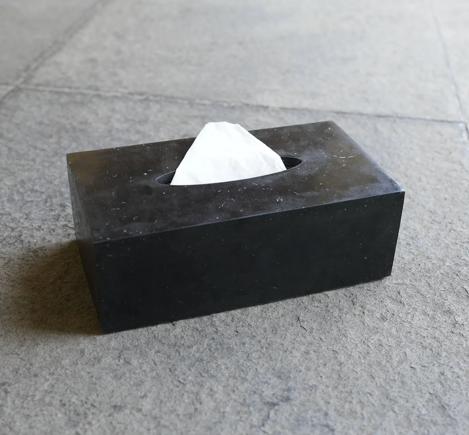 Kotak Tissue Box Cover Granite Black – Plain