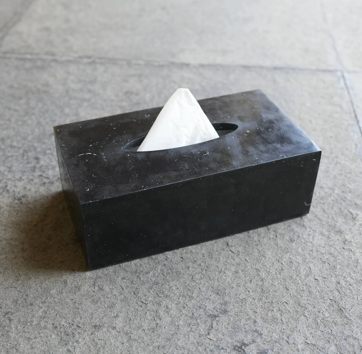 Kotak Tissue Box Cover Granite Black – Plain