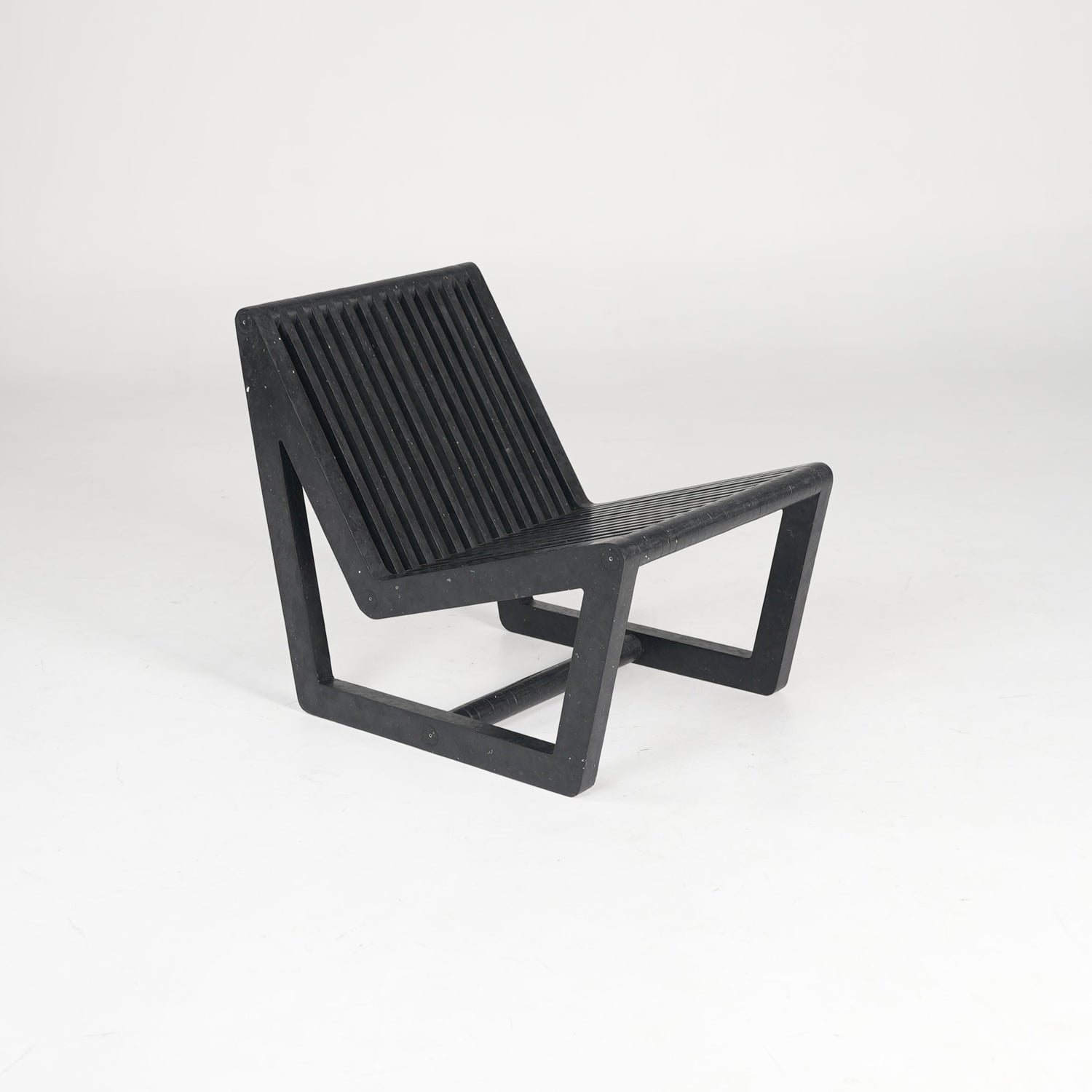 Ombak Seater Granite Black
