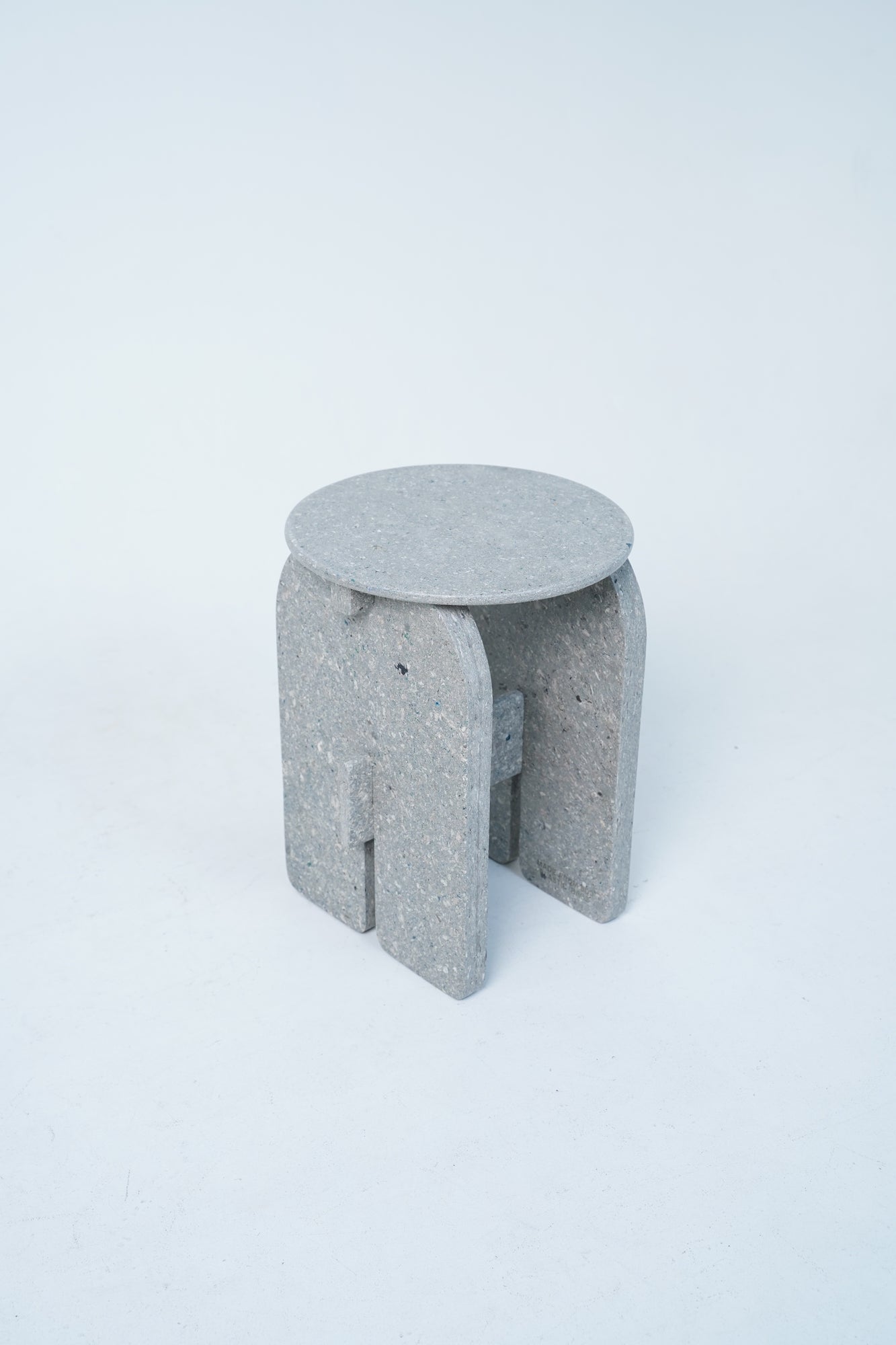 Muara Stool Pebble White